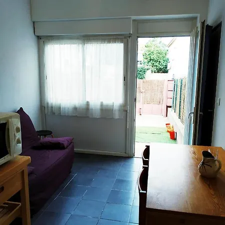 Chez Leslie Et Vincent : Climatises Avec Parking Privatif 페르피냥