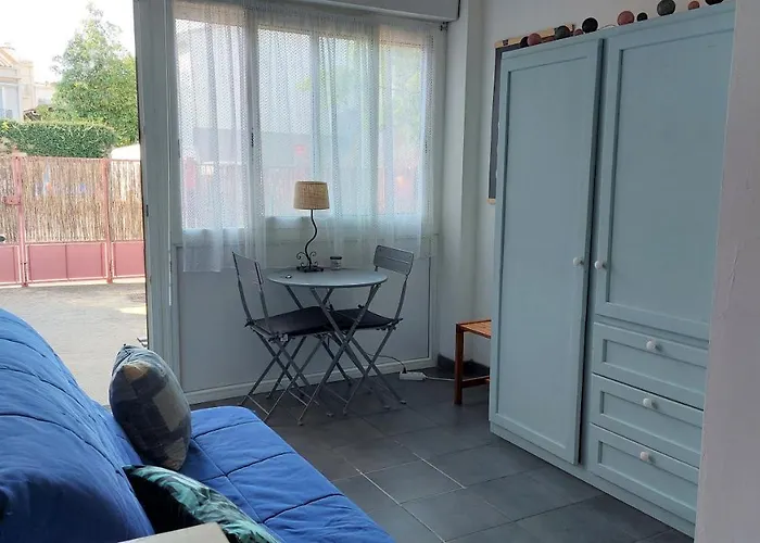 Chez Leslie Et Vincent : Climatisés Avec Parking Privatif * Perpignan